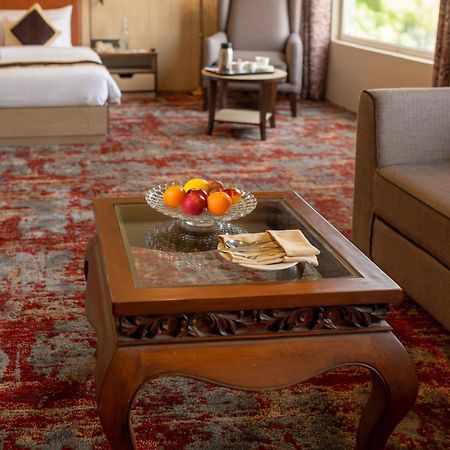 The Lalita Grand Mathura- Vrindavan Extérieur photo