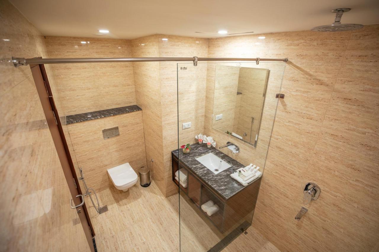 The Lalita Grand Mathura- Vrindavan Extérieur photo