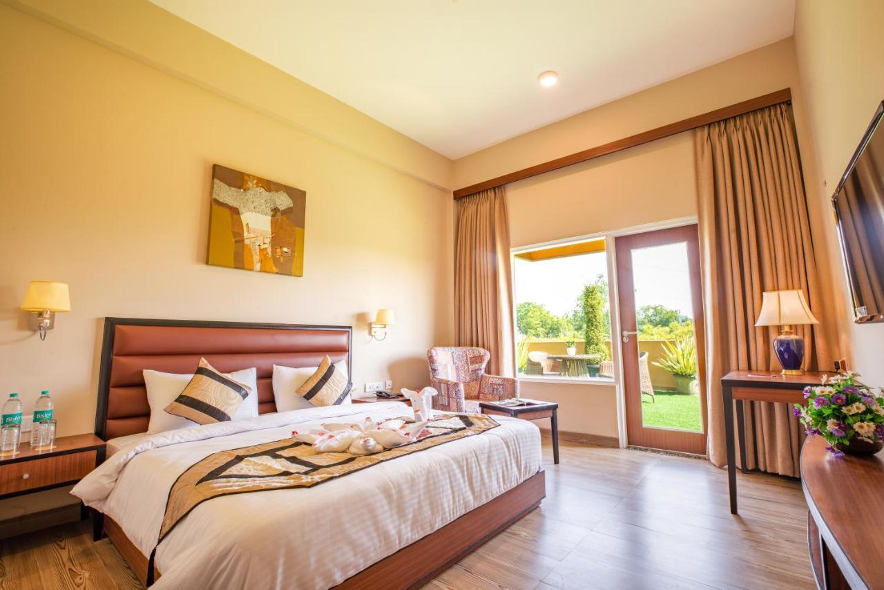 The Lalita Grand Mathura- Vrindavan Extérieur photo