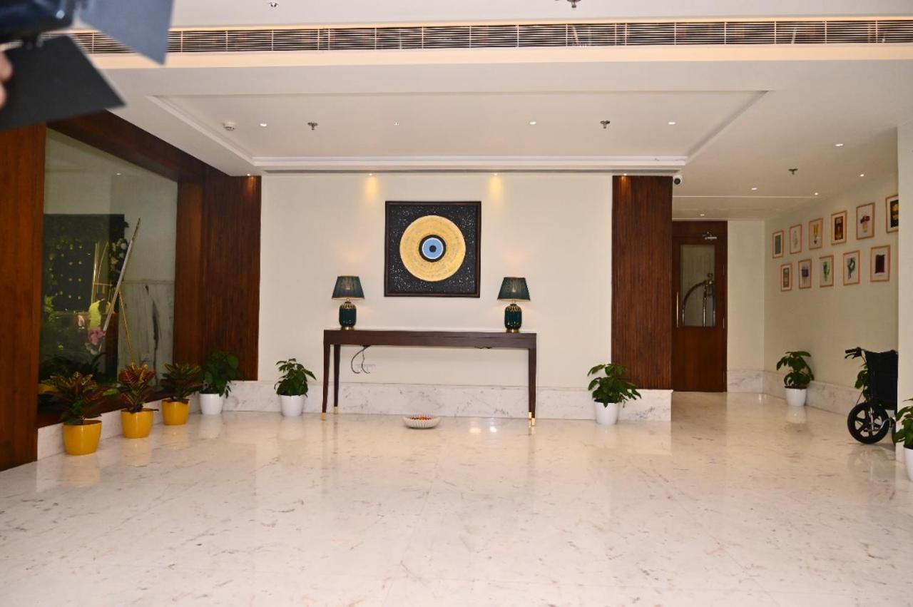 The Lalita Grand Mathura- Vrindavan Extérieur photo