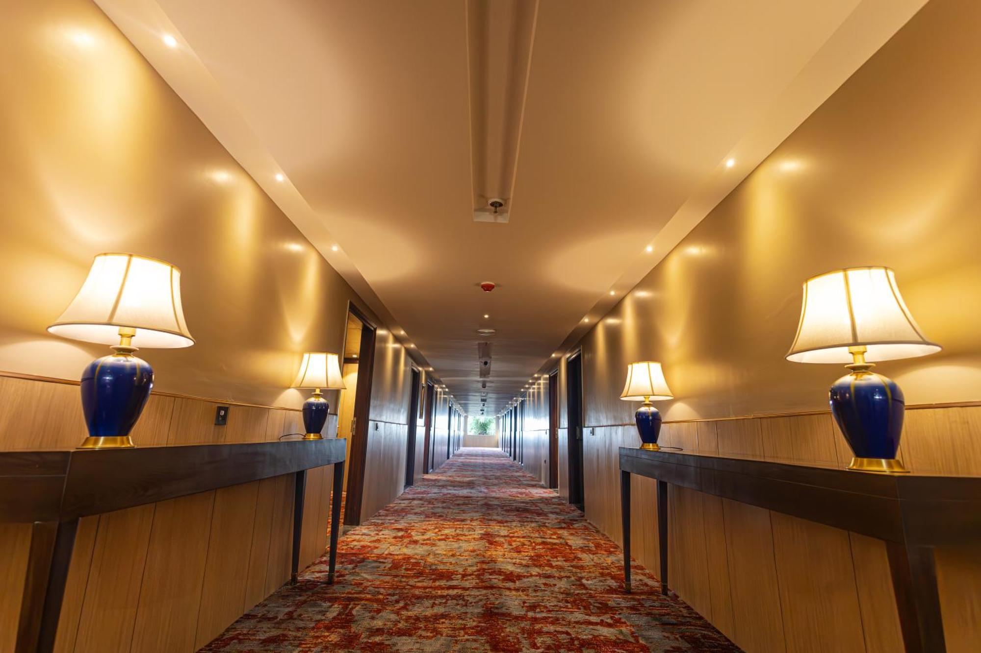 The Lalita Grand Mathura- Vrindavan Extérieur photo